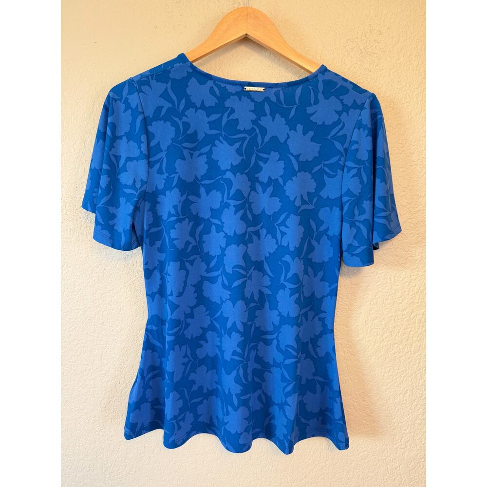 NEW Michael Kors Blue Floral Ruched Top Large Floral Flutter Sleeve V Neck Work - Picture 3 of 7
